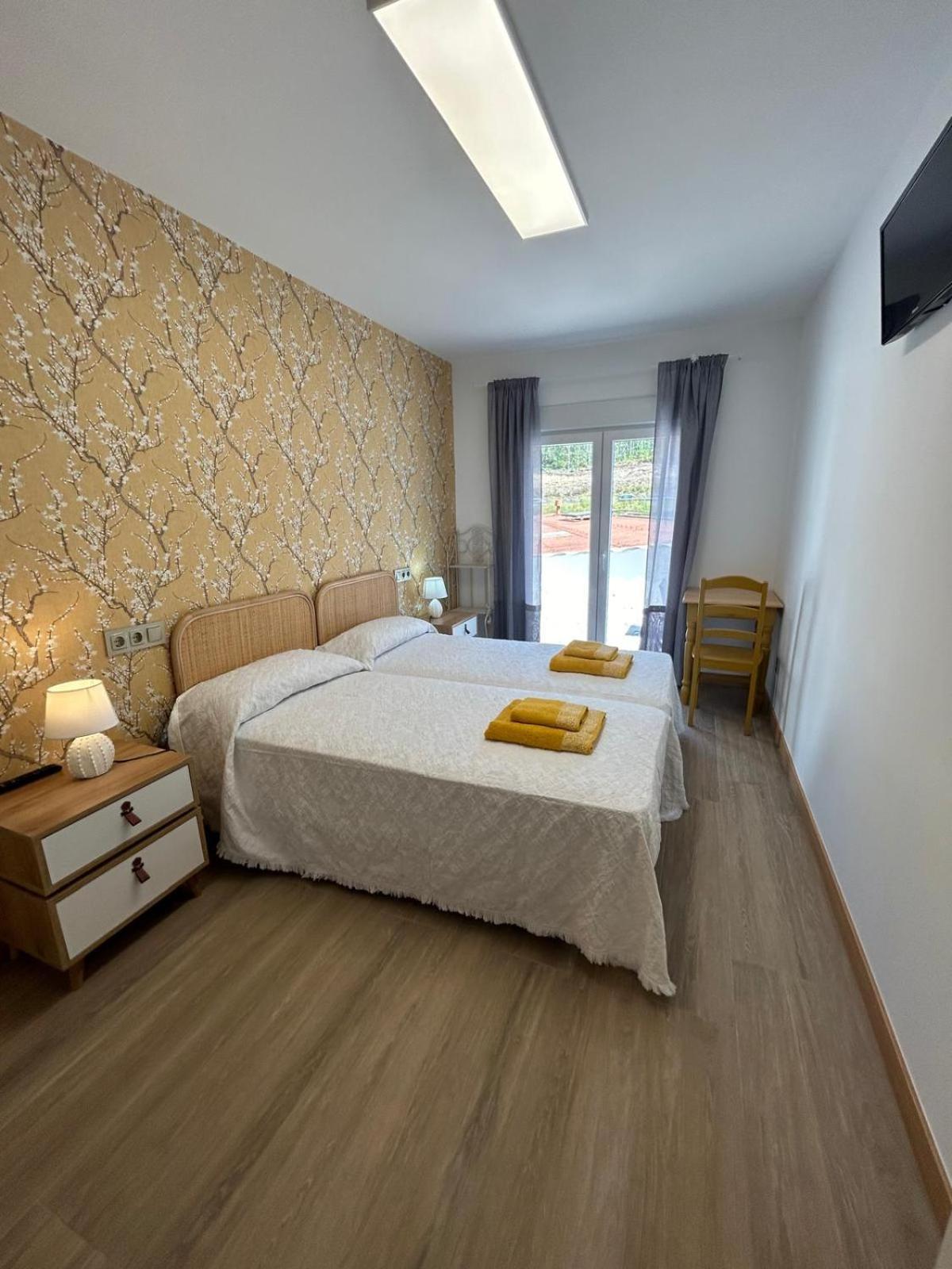 Apartamentos Torres Del Milladoiro Amés Kültér fotó