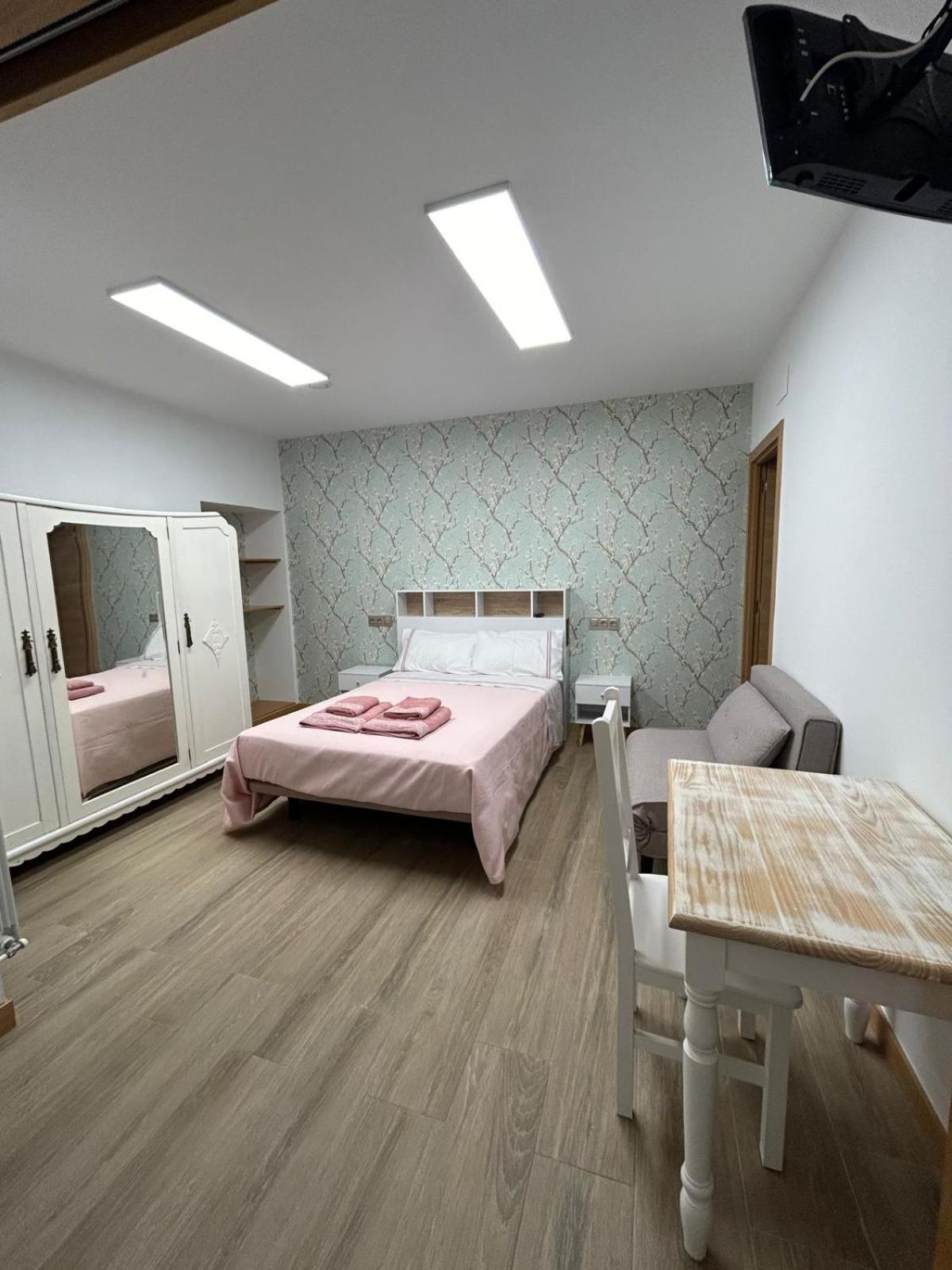 Apartamentos Torres Del Milladoiro Amés Kültér fotó